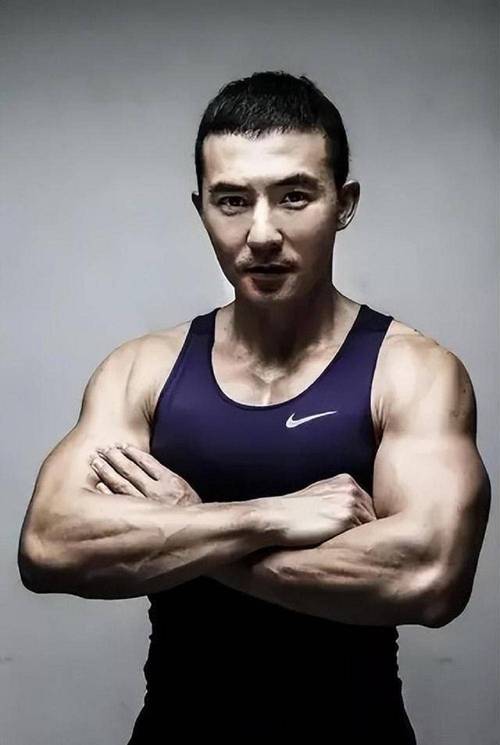 刘畊宏9天掉粉23万,刘畊宏经历